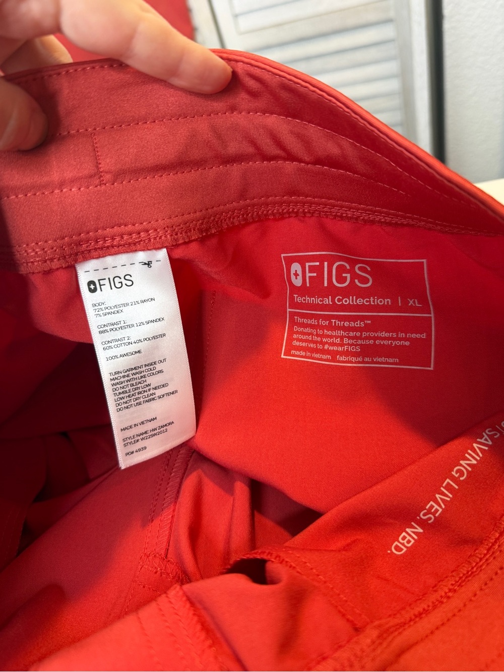 Figs Scrub Set Rafaela Top L Zamora Pant Size XL Coral - Picture 10 of 10